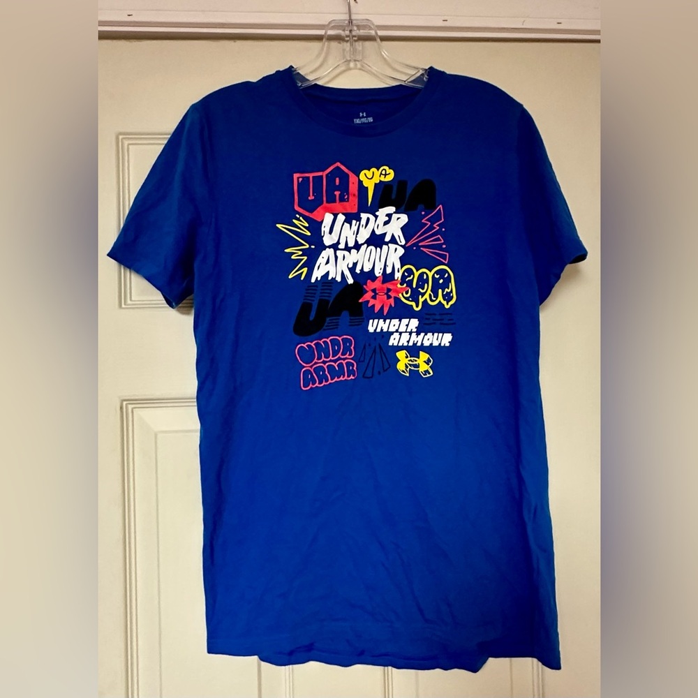 UA short sleeve tee YXL